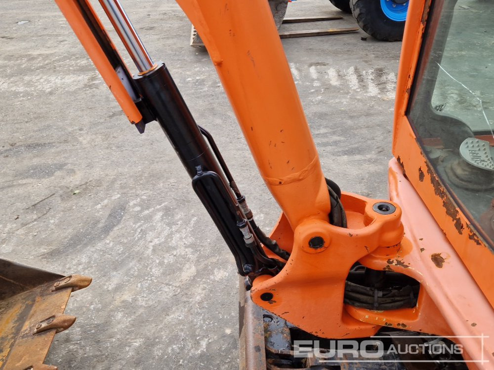 Miniexcavadora 2012 JCB 8018: foto 25