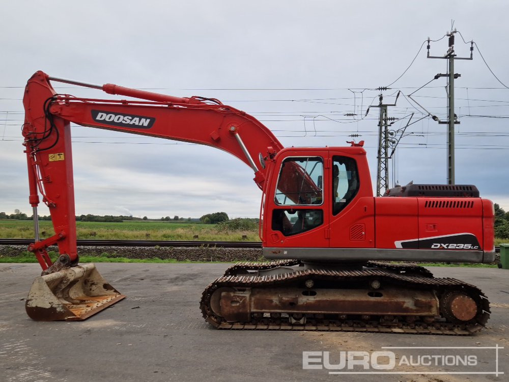 2014 Doosan DX235NLC-5 - Excavadora de cadenas: foto 2 2014 Doosan DX235NLC-5 - Excavadora de cadenas: foto 2