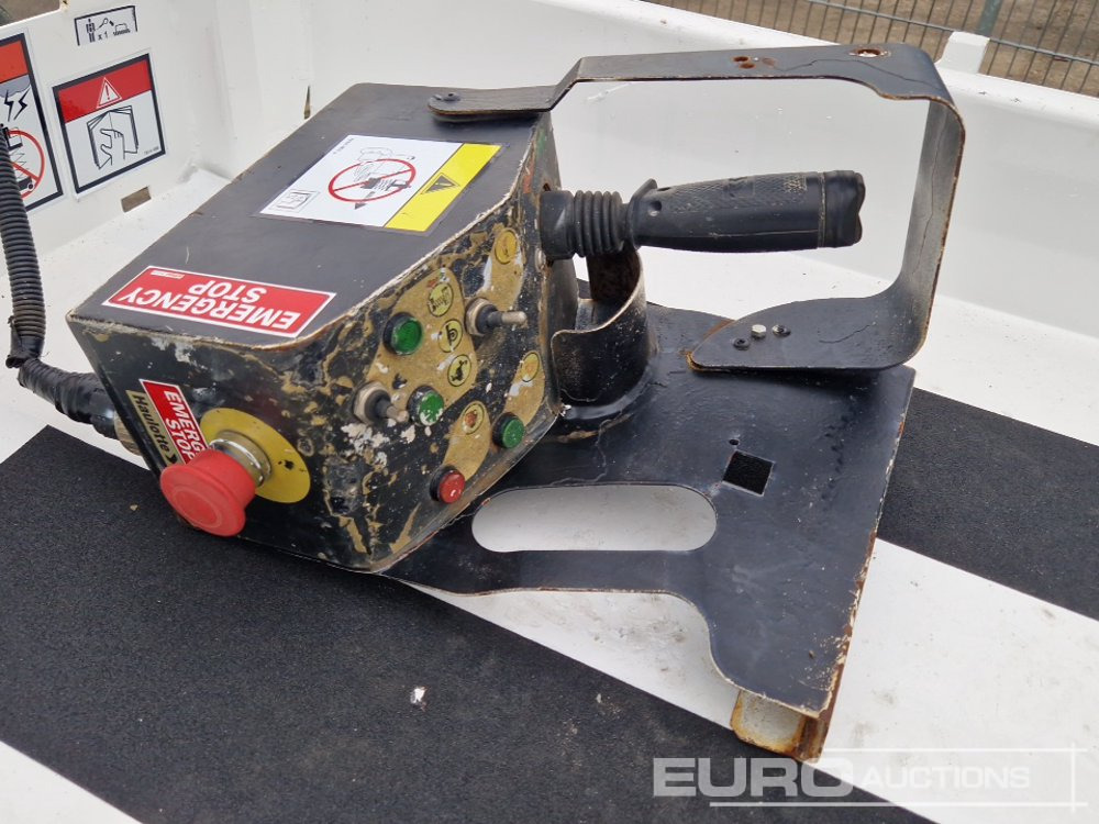 Plataforma elevadora 2014 Haulotte Compact 12: foto 17 Plataforma elevadora 2014 Haulotte Compact 12: foto 17