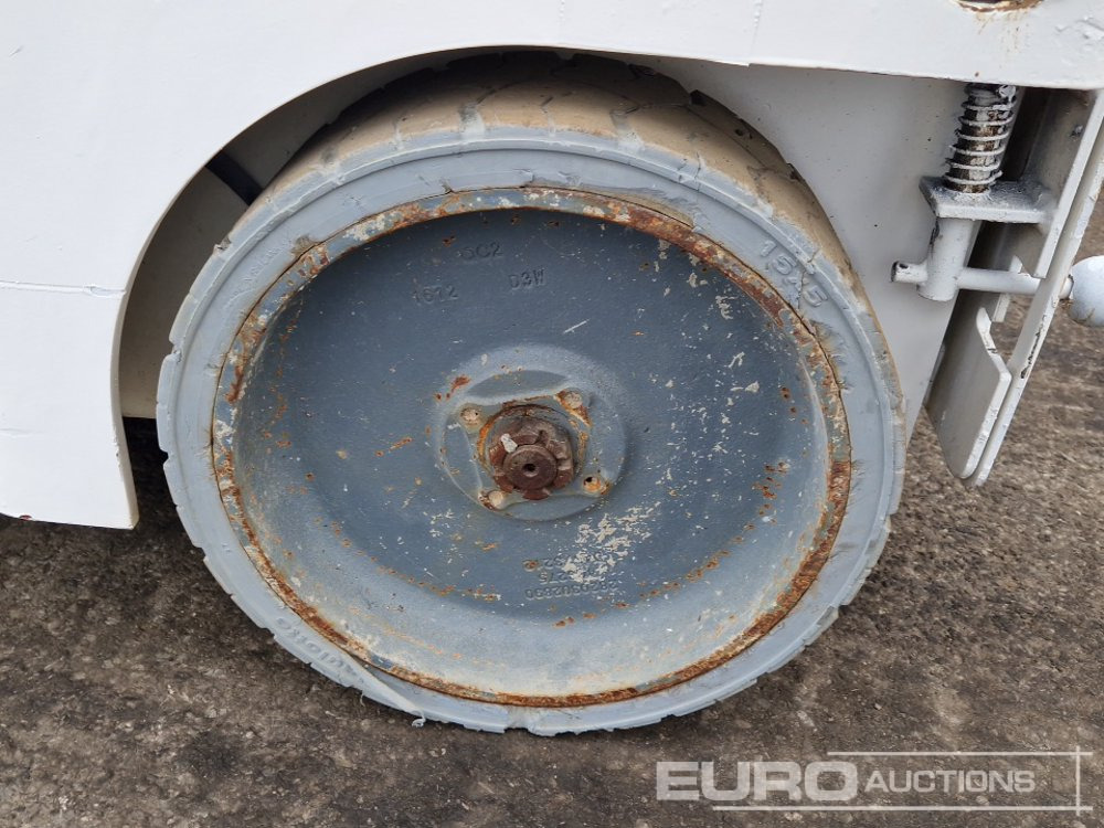 Plataforma elevadora 2014 Haulotte Compact 12: foto 8 Plataforma elevadora 2014 Haulotte Compact 12: foto 8