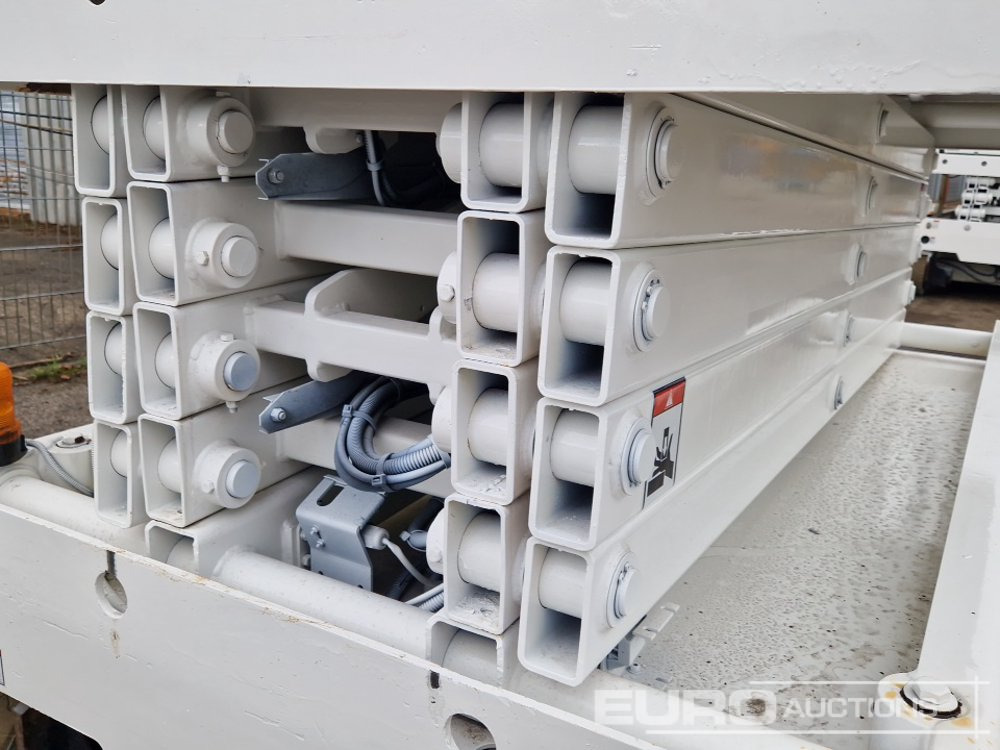 Plataforma elevadora 2014 Haulotte Compact 12: foto 13 Plataforma elevadora 2014 Haulotte Compact 12: foto 13