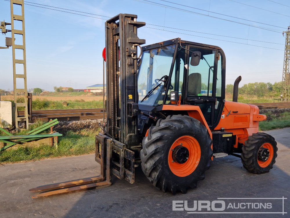 2014 JCB 930-4 T4 - Carretilla todo terreno: foto 1 2014 JCB 930-4 T4 - Carretilla todo terreno: foto 1