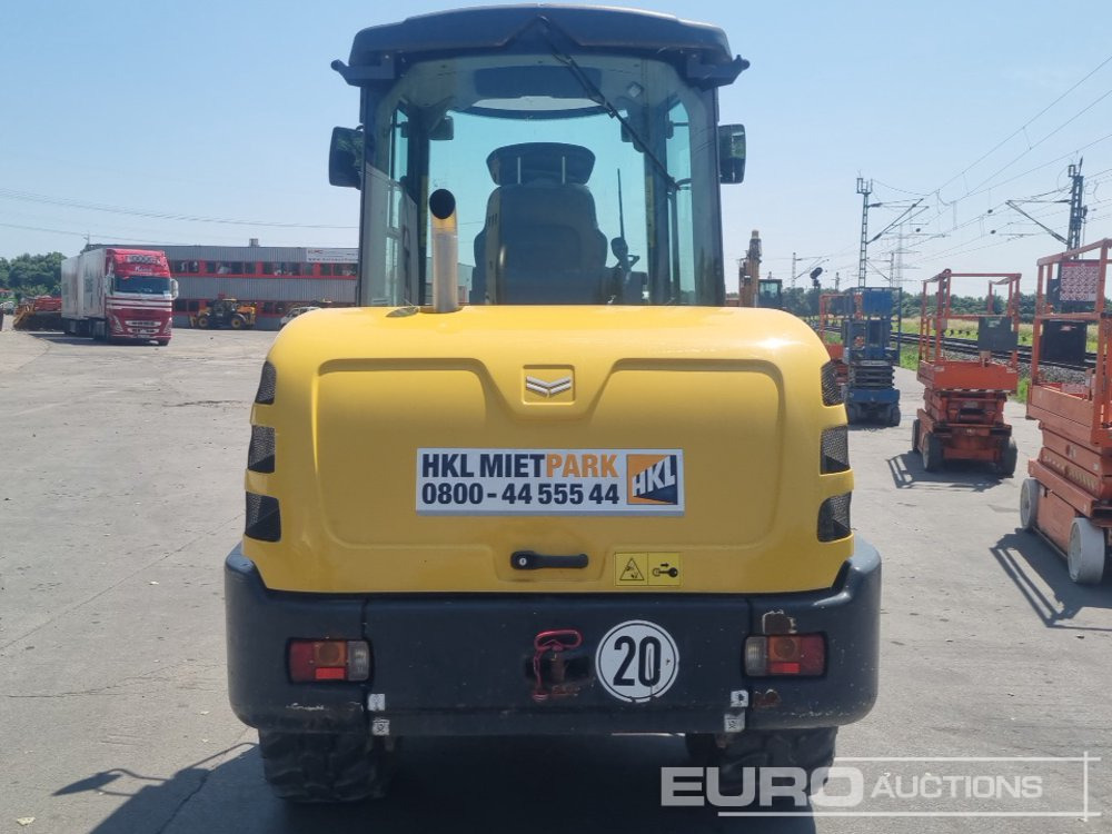 2017 Yanmar V80 - Cargadora de ruedas: foto 4 2017 Yanmar V80 - Cargadora de ruedas: foto 4