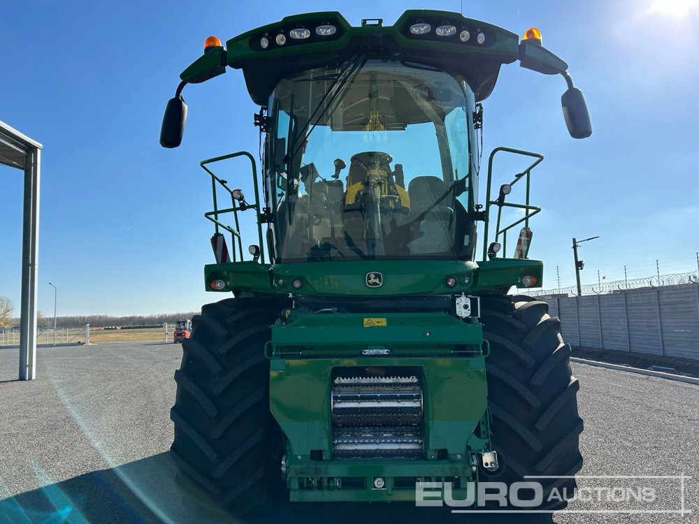 2020 John Deere 8200i - Cosechadora de granos: foto 4 2020 John Deere 8200i - Cosechadora de granos: foto 4