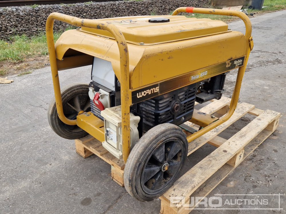 6KvA Generator - Generador industriale: foto 1 6KvA Generator - Generador industriale: foto 1