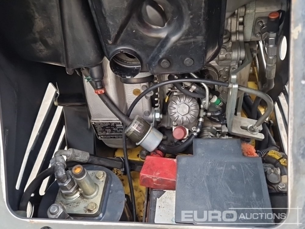 Bomag Walk Behind Compaction Plate - Plancha reversible: foto 5 Bomag Walk Behind Compaction Plate - Plancha reversible: foto 5