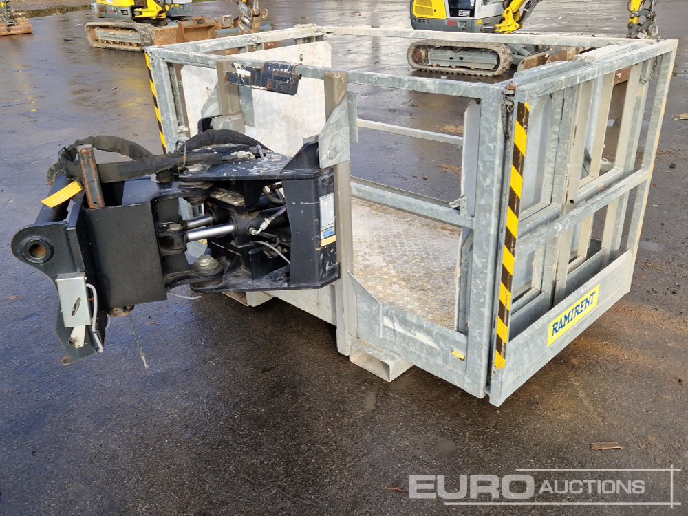 2013 Manitou 2.25/4 MT Manbasket to suit Telehandler - Equipo de manutención: foto 3 2013 Manitou 2.25/4 MT Manbasket to suit Telehandler - Equipo de manutención: foto 3