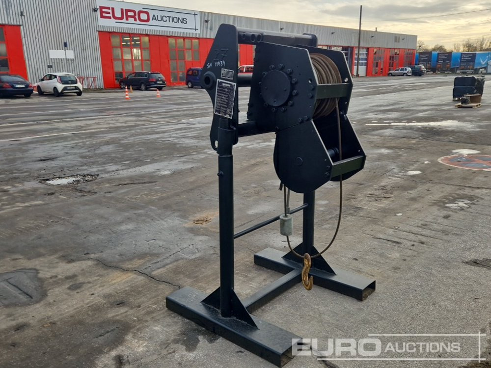 Manitou 5 Ton Winch to suit Telehandler - Equipo de manutención: foto 2 Manitou 5 Ton Winch to suit Telehandler - Equipo de manutención: foto 2