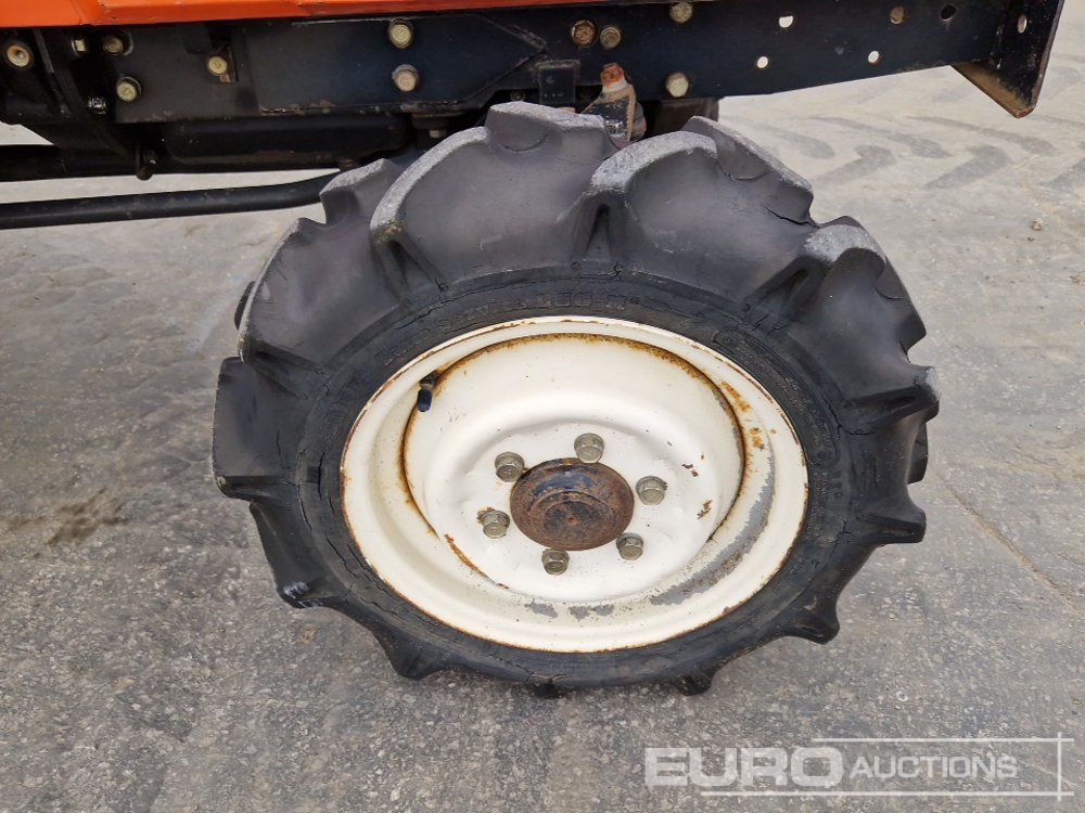 Mini tractor Hinomoto C144: foto 8