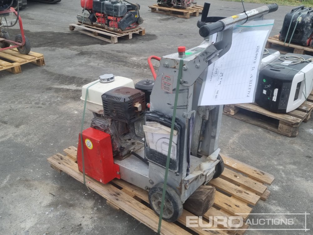 Husqvarna FS400LV - Construcción de carreteras: foto 2 Husqvarna FS400LV - Construcción de carreteras: foto 2