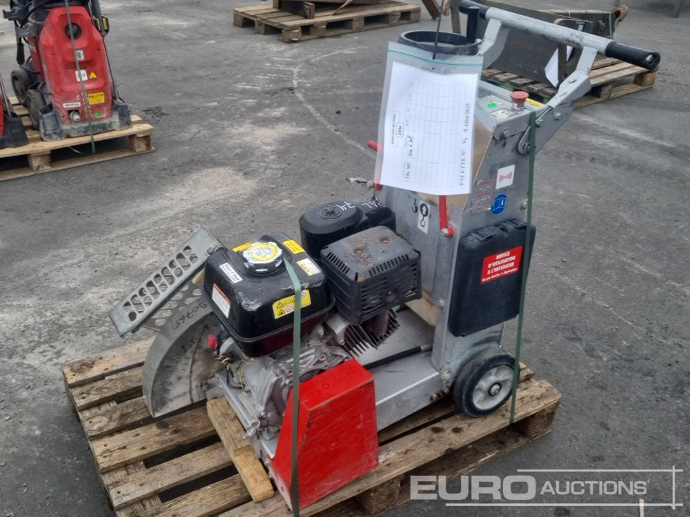 Husqvarna FS400LV - Construcción de carreteras: foto 1 Husqvarna FS400LV - Construcción de carreteras: foto 1