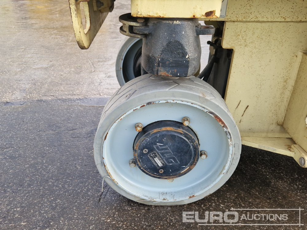 Plataforma de tijeras JLG 2630ES: foto 10 Plataforma de tijeras JLG 2630ES: foto 10