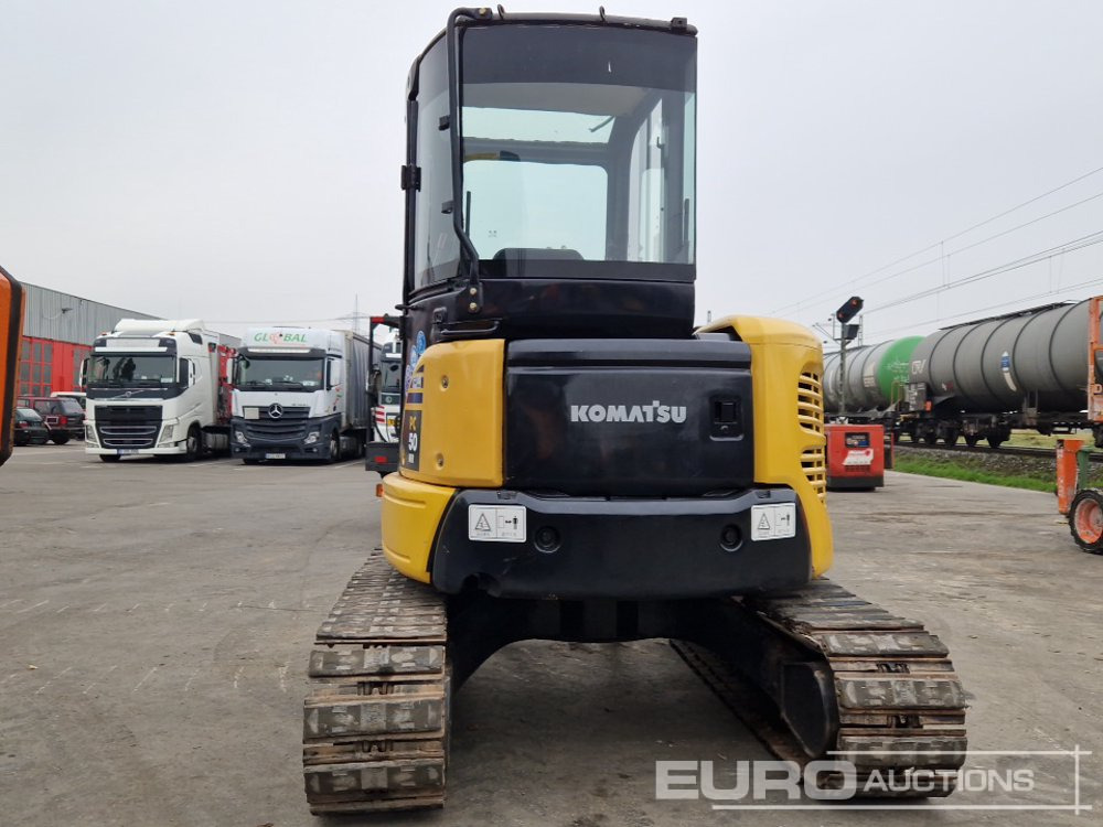 Komatsu PC50 MR-2 - Miniexcavadora: foto 4 Komatsu PC50 MR-2 - Miniexcavadora: foto 4