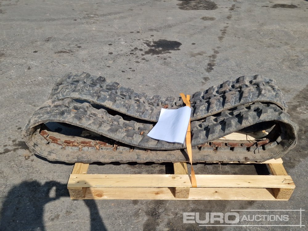 Pallet of Rubber Tracks to sut Terex 3 Ton Digger - Oruga para Maquinaria de construcción: foto 5 Pallet of Rubber Tracks to sut Terex 3 Ton Digger - Oruga para Maquinaria de construcción: foto 5