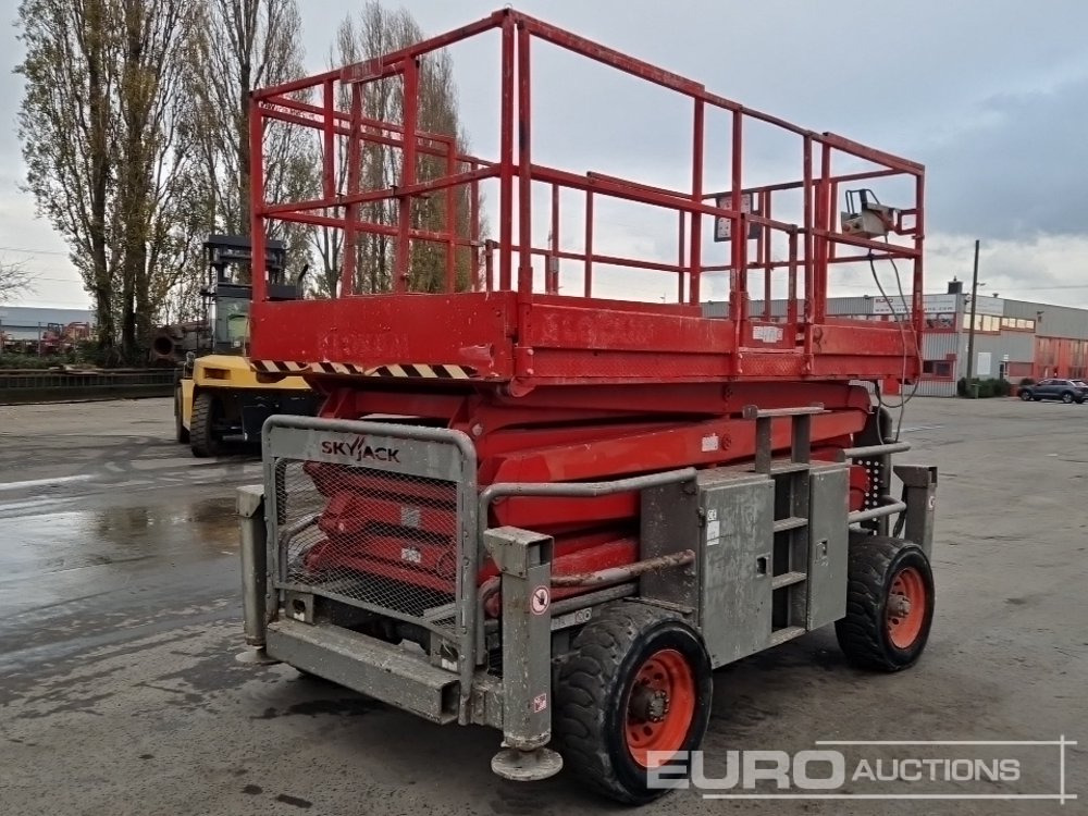 SkyJack SJ8841 - Plataforma elevadora: foto 4 SkyJack SJ8841 - Plataforma elevadora: foto 4