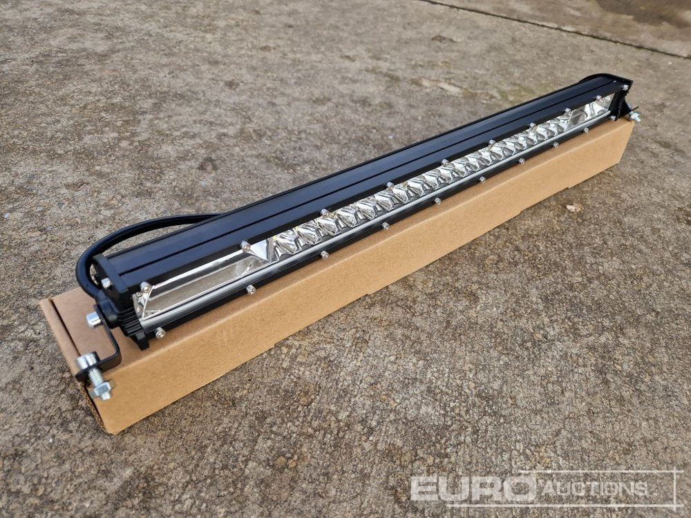 Unused 20" 180W Combo Beam LED Light Bar, Mounting Brackets, IP68 Waterproof - Equipo de taller: foto 2 Unused 20" 180W Combo Beam LED Light Bar, Mounting Brackets, IP68 Waterproof - Equipo de taller: foto 2
