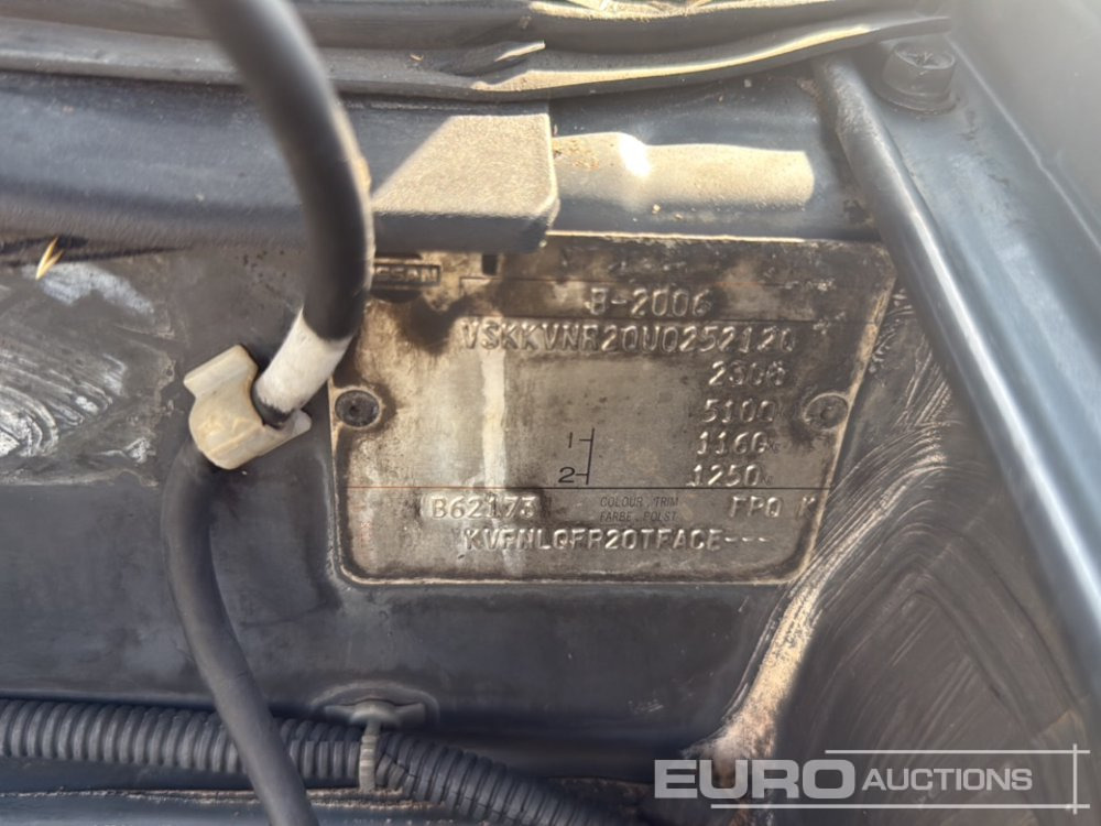 SUV/ Todoterreno 1995 Nissan Terrano II: foto 34