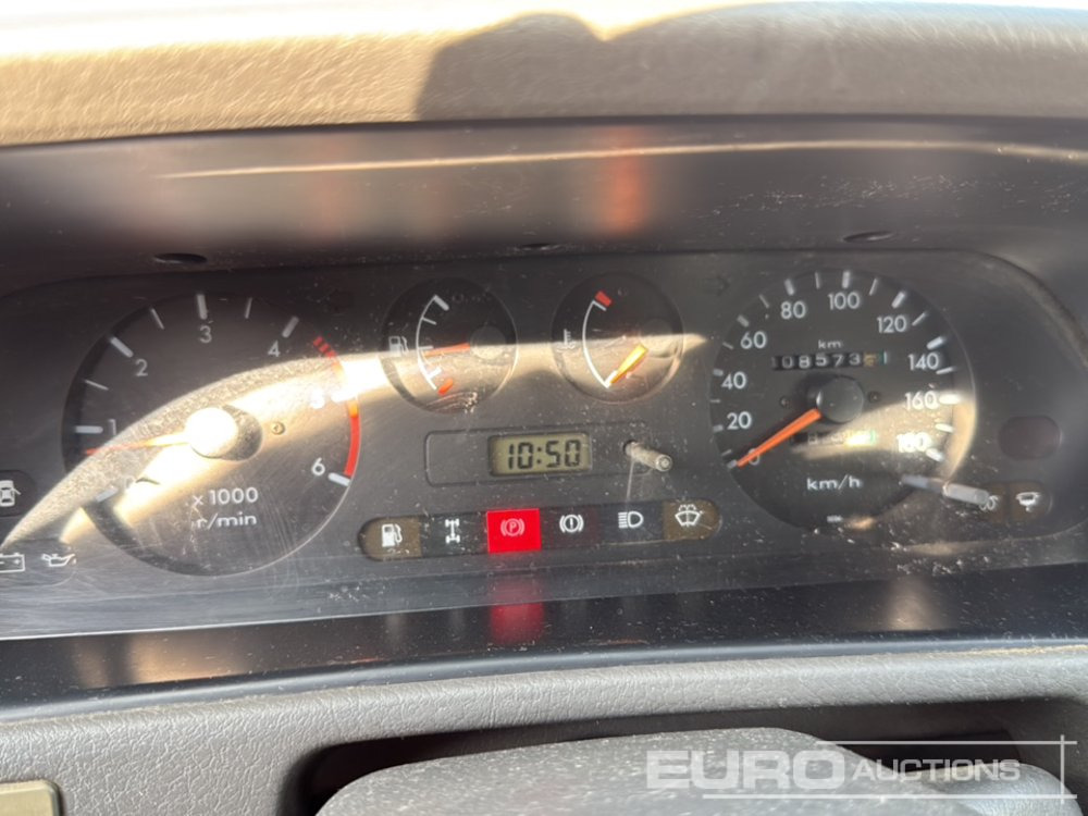 SUV/ Todoterreno 1995 Nissan Terrano II: foto 25