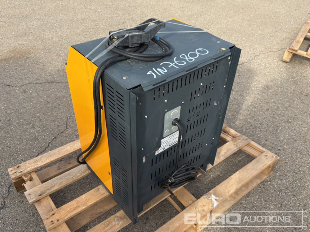 2012 Jungeinrich D400VG48 - Equipo de construcción: foto 3 2012 Jungeinrich D400VG48 - Equipo de construcción: foto 3