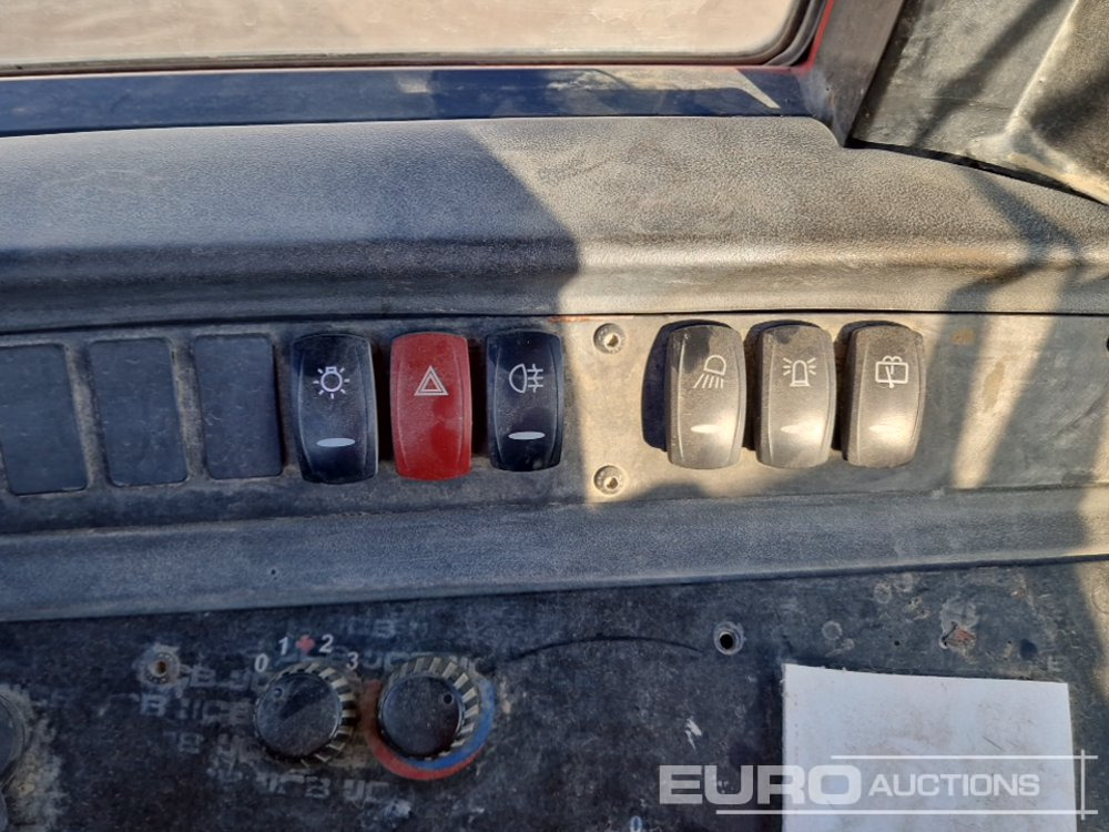 Cargadora de ruedas 2014 JCB 406: foto 28 Cargadora de ruedas 2014 JCB 406: foto 28