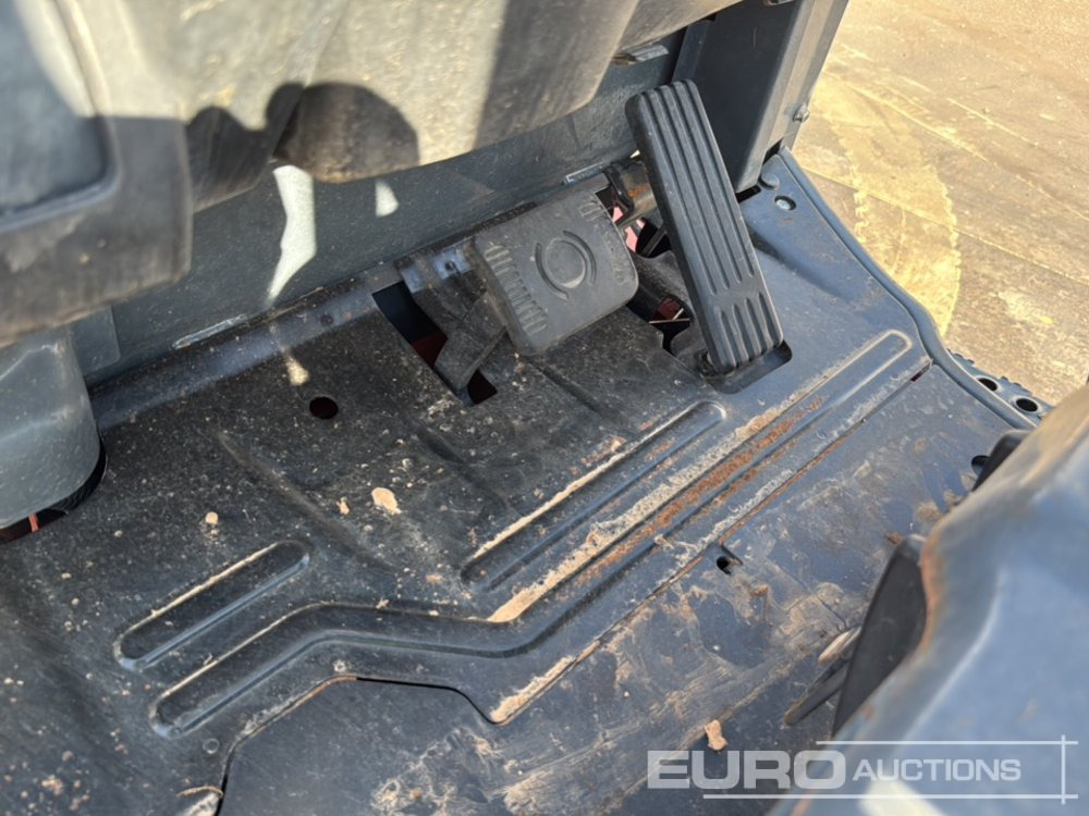 Carretilla elevadora eléctrica 2015 Toyota 8FBET18: foto 20 Carretilla elevadora eléctrica 2015 Toyota 8FBET18: foto 20