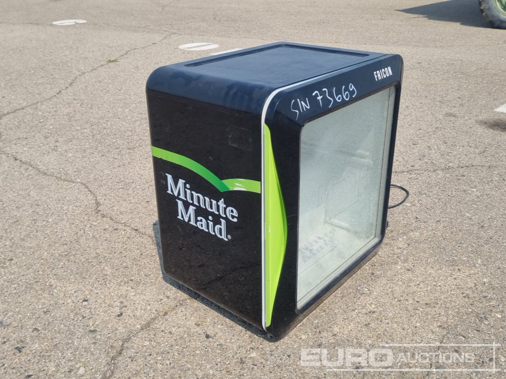 Mini Refrigerator - Equipo de construcción: foto 3 Mini Refrigerator - Equipo de construcción: foto 3
