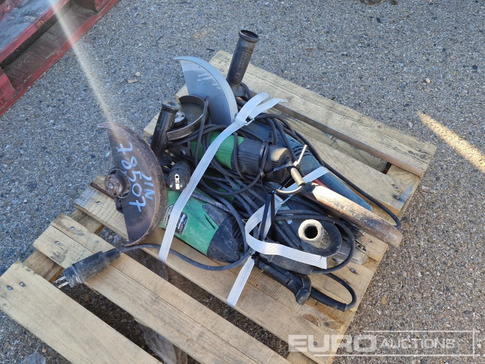 Pallet of Angle Grinder (4 of) - Equipo de construcción: foto 1 Pallet of Angle Grinder (4 of) - Equipo de construcción: foto 1