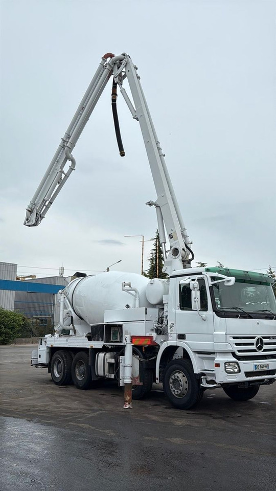 Bomba de hormigón Mercedes-Benz Actros: foto 9