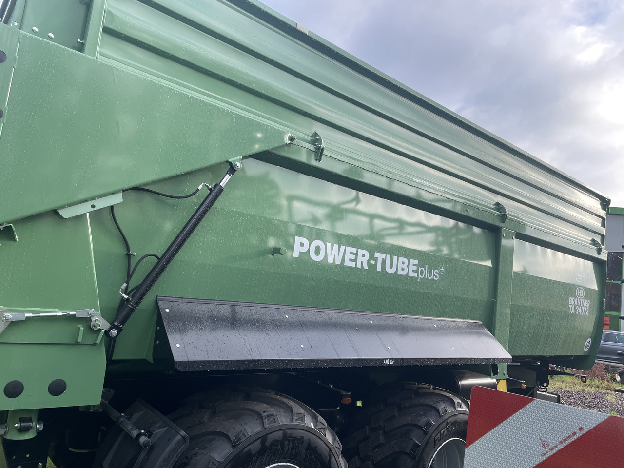 Brantner TA 24073/2 POWER-TUBE - Remolque volquete agrícola: foto 4 Brantner TA 24073/2 POWER-TUBE - Remolque volquete agrícola: foto 4