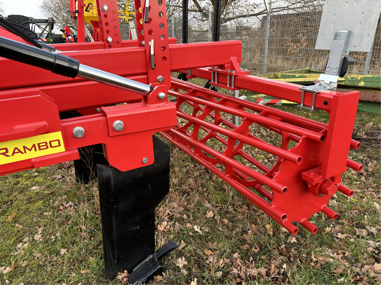Brix Tiefenlockerer Rambo 900-H - Equipo para trabajo del suelo: foto 2 Brix Tiefenlockerer Rambo 900-H - Equipo para trabajo del suelo: foto 2