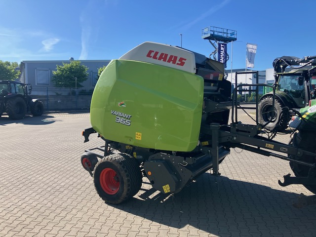 Claas Variant 365 - Maquinaria de henificación: foto 5 Claas Variant 365 - Maquinaria de henificación: foto 5