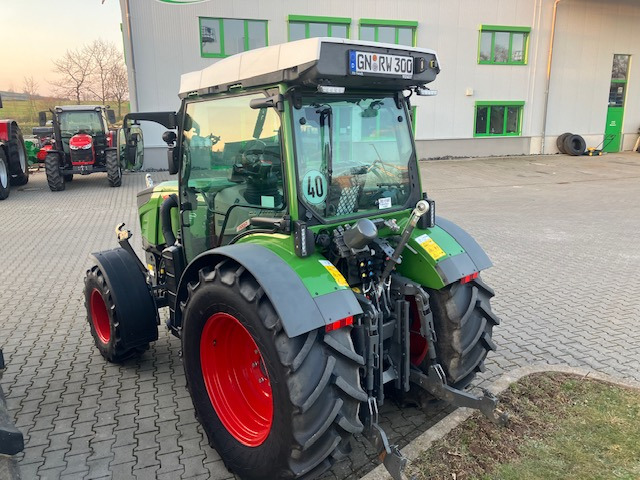 Fendt 211P Vario Gen3 Profi Setting1 - Tractor: foto 2 Fendt 211P Vario Gen3 Profi Setting1 - Tractor: foto 2