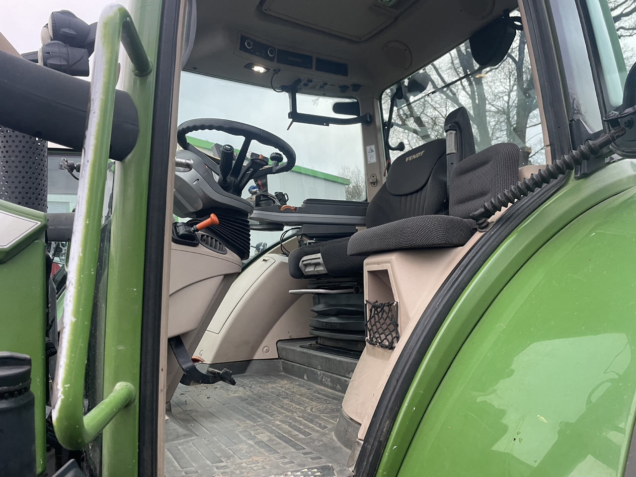 Fendt 718 Power Plus - Tractor: foto 5 Fendt 718 Power Plus - Tractor: foto 5