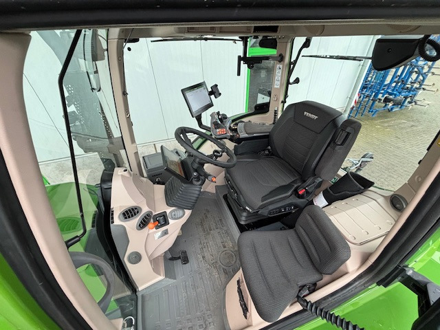 Fendt 724 Vario Gen7 Power Setting2 - Tractor: foto 4 Fendt 724 Vario Gen7 Power Setting2 - Tractor: foto 4