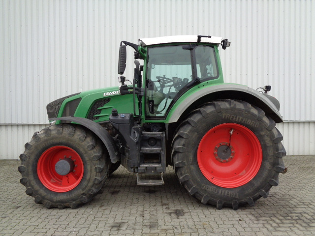 Fendt 824 Vario S4 ProfiPlus - Tractor: foto 1 Fendt 824 Vario S4 ProfiPlus - Tractor: foto 1