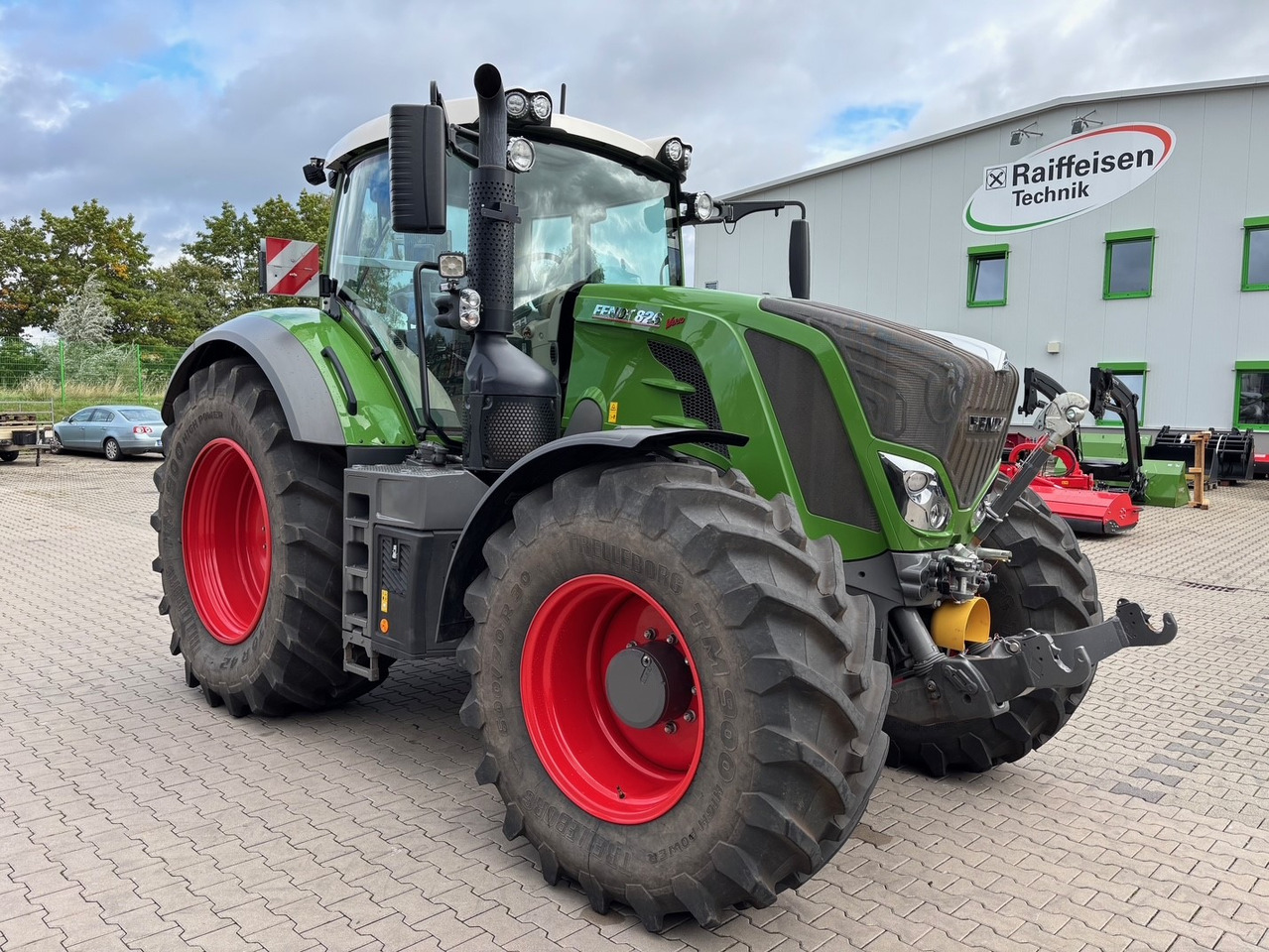 Fendt 826 Vario S4 ProfiPlus - Tractor: foto 1 Fendt 826 Vario S4 ProfiPlus - Tractor: foto 1