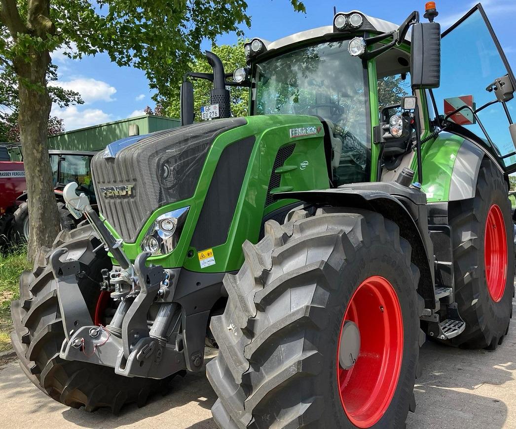 Fendt 826 Vario S4 ProfiPlus - Tractor: foto 4 Fendt 826 Vario S4 ProfiPlus - Tractor: foto 4