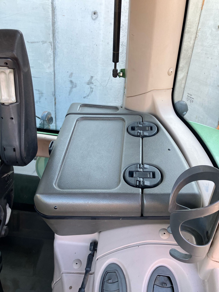 Tractor Fendt 930 Vario: foto 8