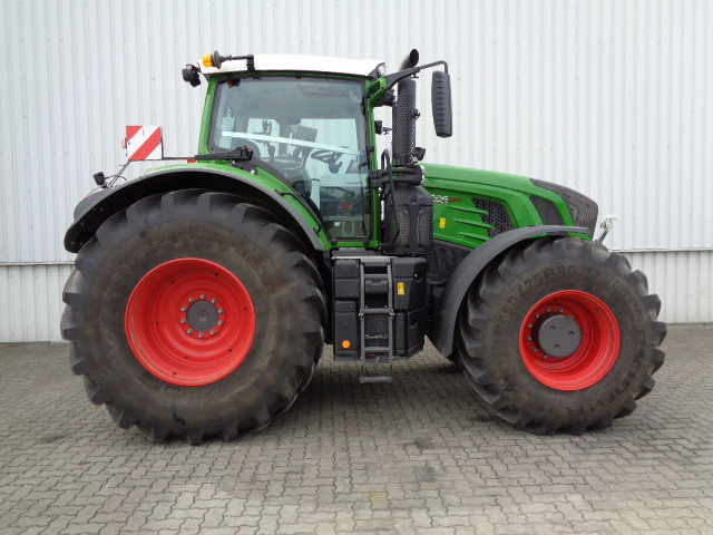 Tractor Fendt 939 Vario S4 ProfiPlus: foto 16
