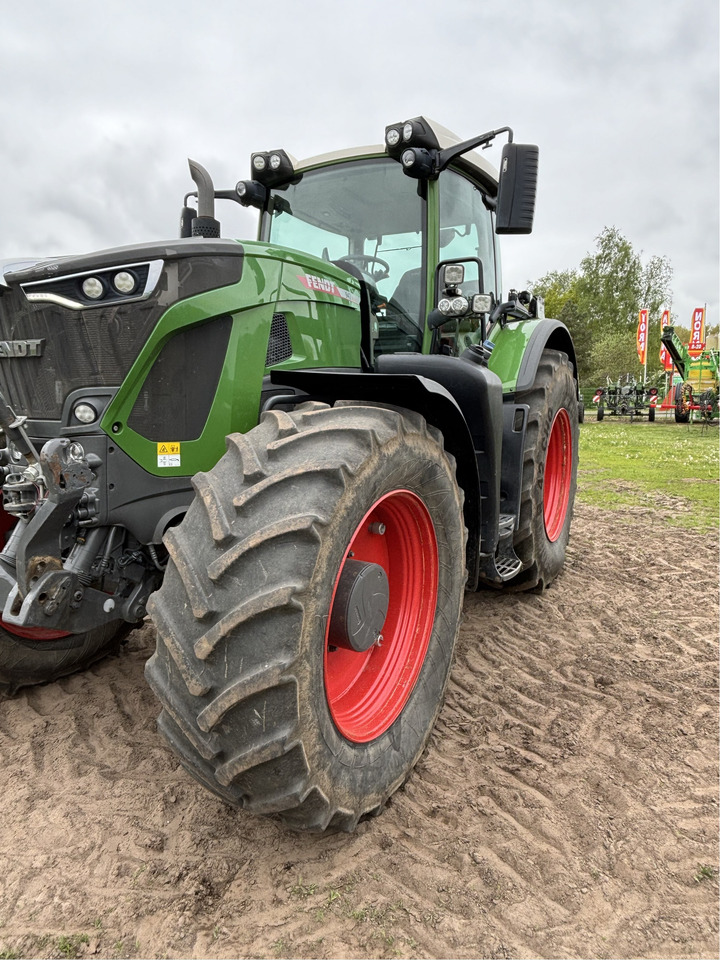 Fendt 942 Vario Gen6 ProfiPlus - Tractor: foto 1 Fendt 942 Vario Gen6 ProfiPlus - Tractor: foto 1