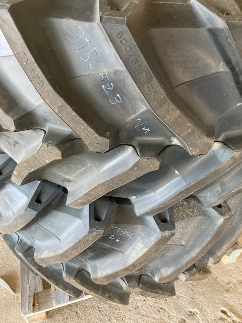 Fendt Trelleborg 650/75R38 600/65R - Neumático: foto 3 Fendt Trelleborg 650/75R38 600/65R - Neumático: foto 3