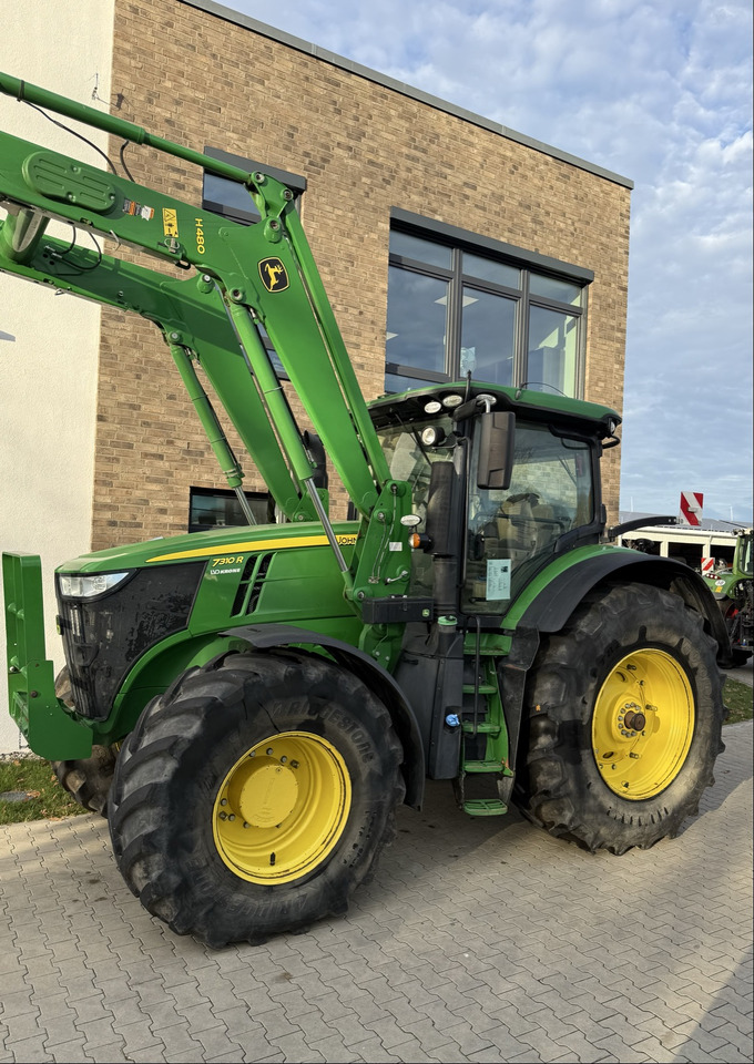 John Deere 7310R AutoPower - Tractor: foto 1 John Deere 7310R AutoPower - Tractor: foto 1
