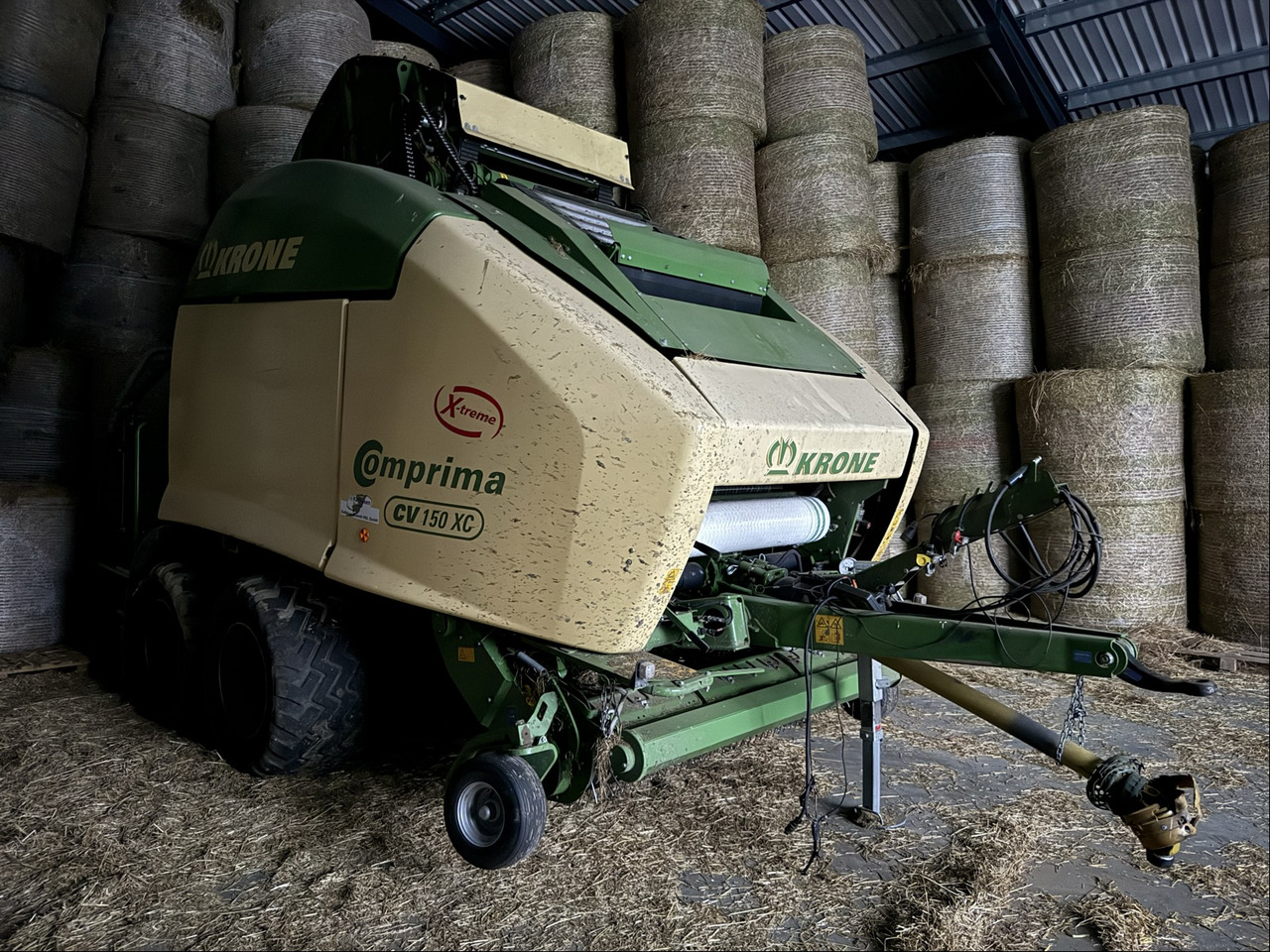 Krone Comprima CV150 XC - Maquinaria de henificación: foto 2 Krone Comprima CV150 XC - Maquinaria de henificación: foto 2