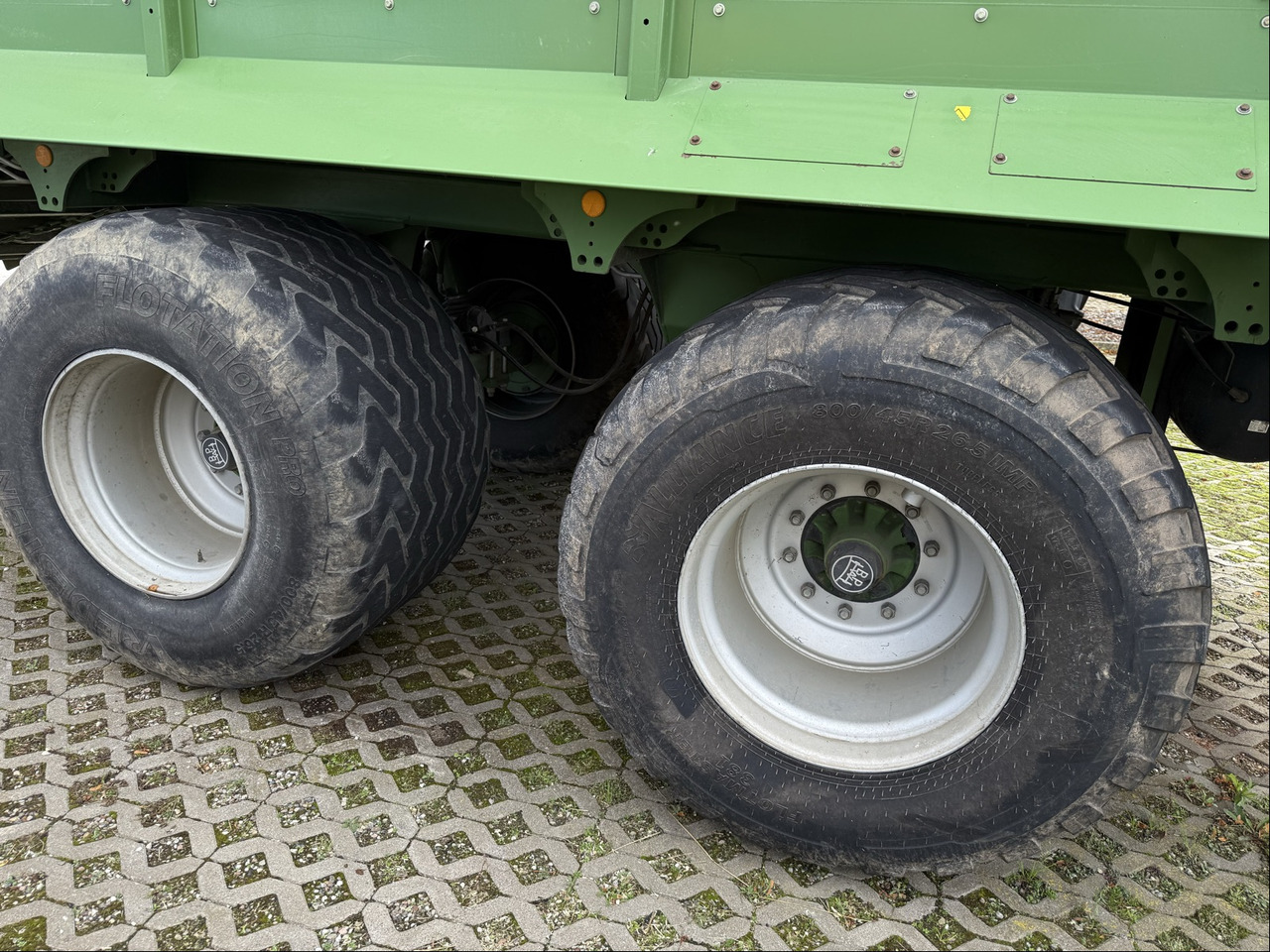 Krone TX 460 - Remolque agrícola: foto 3 Krone TX 460 - Remolque agrícola: foto 3