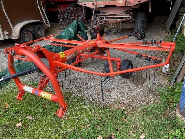 Henificadora Kuhn Einkreiselschwader: foto 1