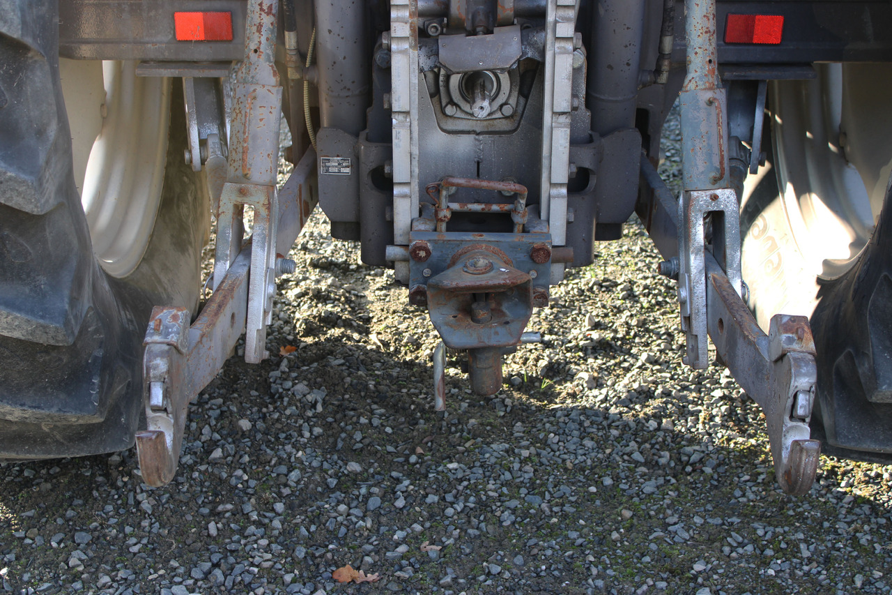 Massey Ferguson 3085 - Tractor: foto 5 Massey Ferguson 3085 - Tractor: foto 5