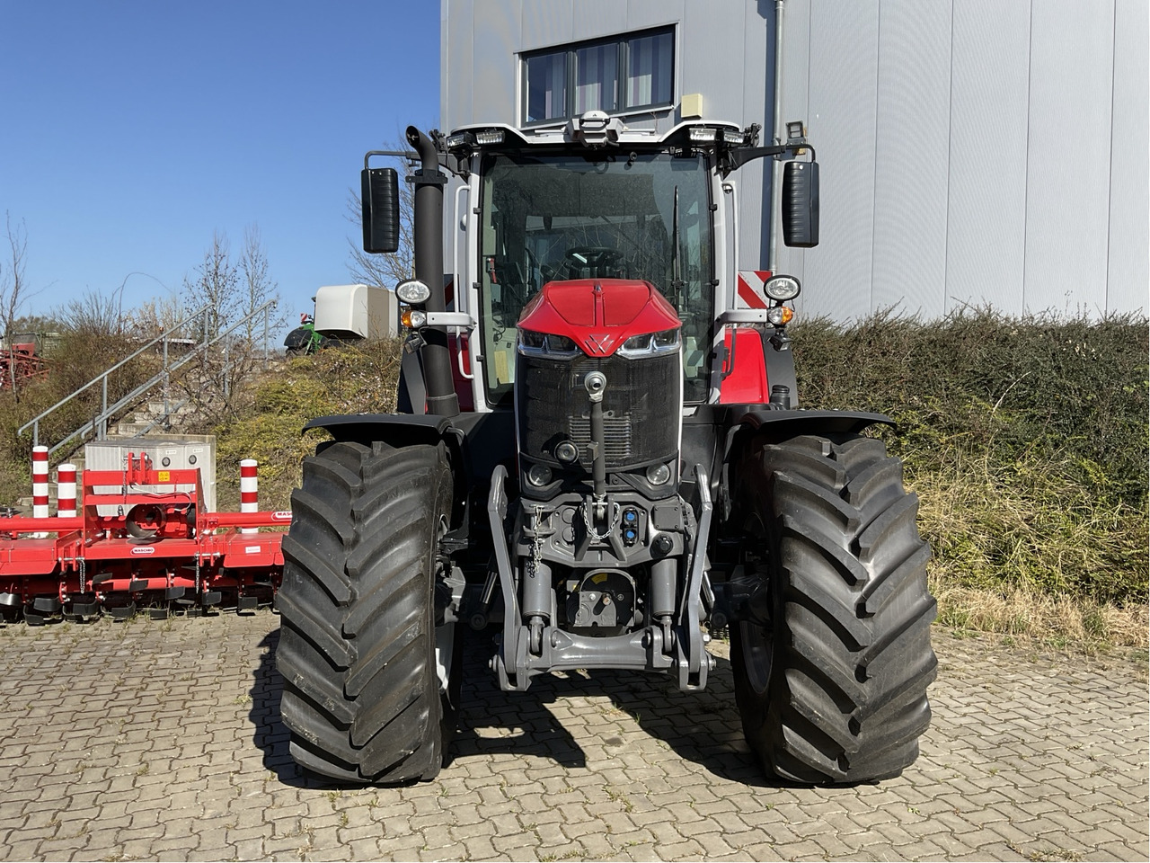 Massey Ferguson 8S.305 Dyna-VT EXCLUSIVE - Tractor: foto 5 Massey Ferguson 8S.305 Dyna-VT EXCLUSIVE - Tractor: foto 5