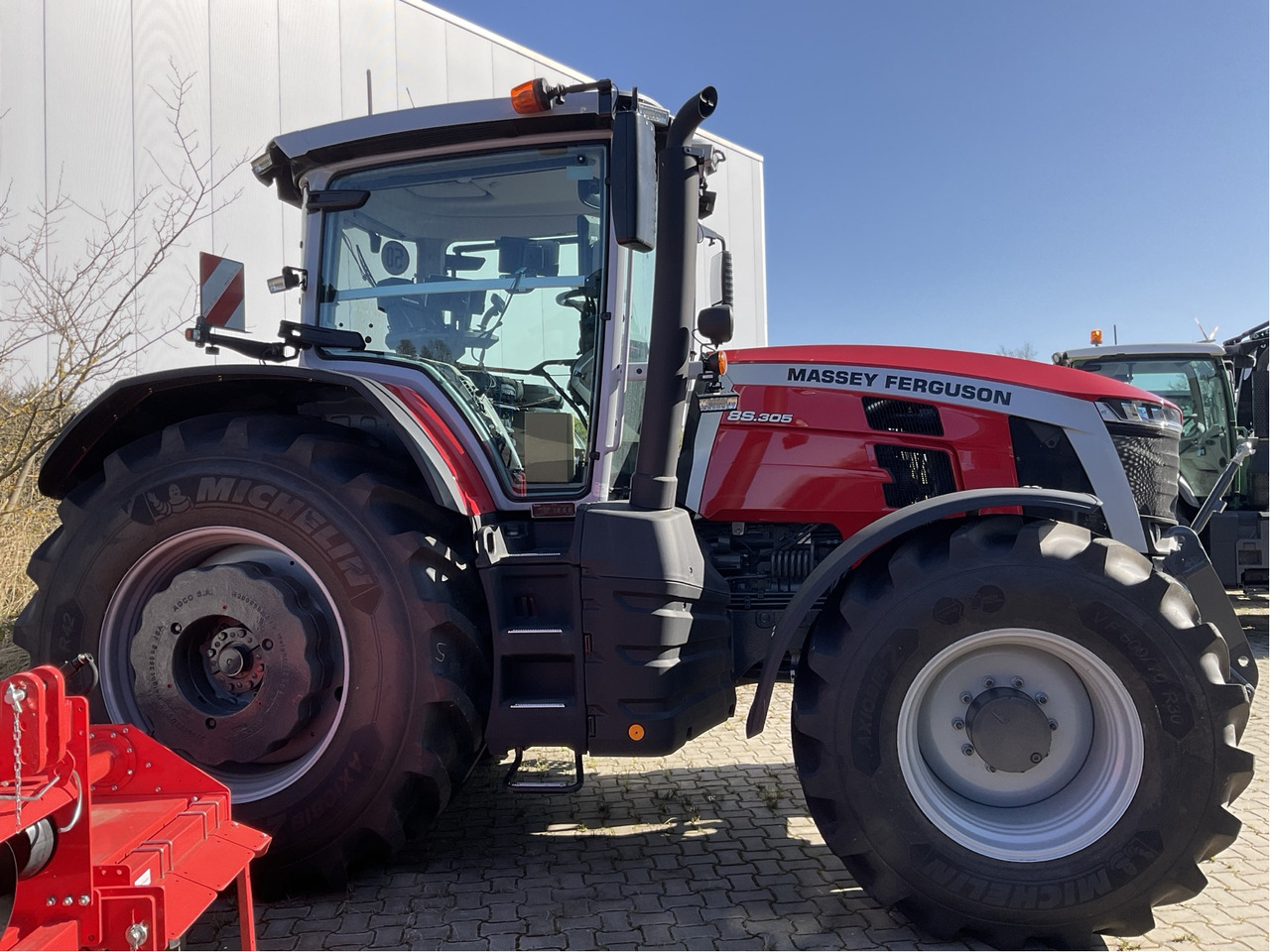Massey Ferguson 8S.305 Dyna-VT EXCLUSIVE - Tractor: foto 4 Massey Ferguson 8S.305 Dyna-VT EXCLUSIVE - Tractor: foto 4