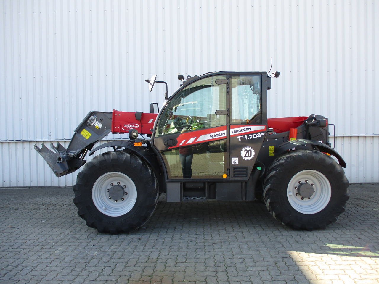 Massey Ferguson TH 7038 T4f - Cargadora: foto 1 Massey Ferguson TH 7038 T4f - Cargadora: foto 1