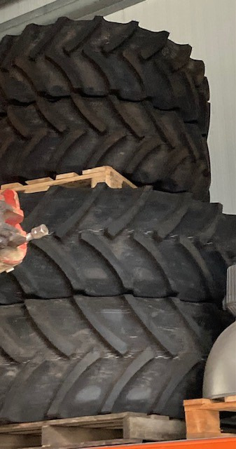 Mitas 540/65R38 440/65R28 Mitas AC - Tractor: foto 1 Mitas 540/65R38 440/65R28 Mitas AC - Tractor: foto 1